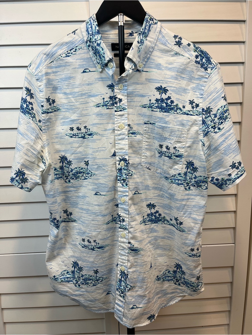 Nautica White and Blue Tropical Print Short-Sleeve Button-Down Shirt